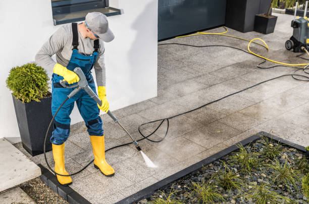 Best Garage Pressure Washing  in , NM